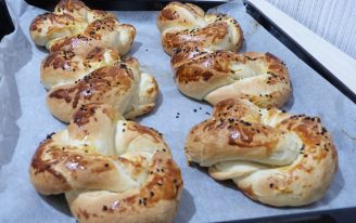 Puf Sünger Gibi Sade Açma