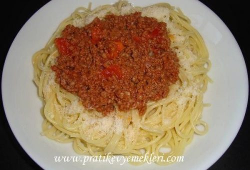 Bolonez Soslu Spagetti