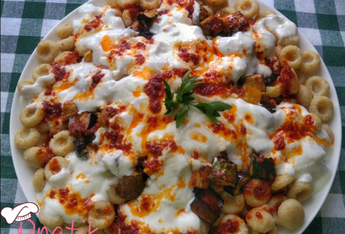 Yoğurtlu Sebzeli Bulgur Köftesi Tarifi