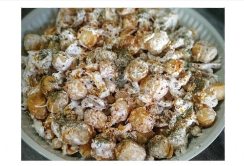 Çıtır Yufkalı Tavuklu Nohut Salatası