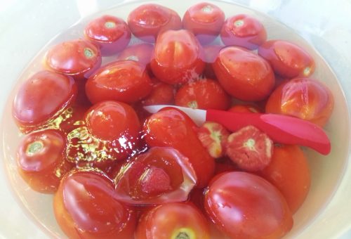 Domates Reçeli Tarifi: Baharatlı