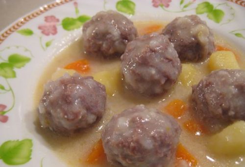 Ekşili Köfte Yemeği