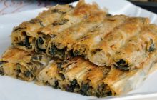 El Açması Tadında Ispanaklı Çıtır Börek Tarifi