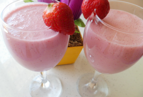 Çilekli Milkshake