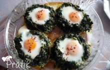 Fırında Ispanaklı Yumurta