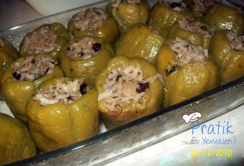 Fırında Zeytinyağlı Biber Dolması