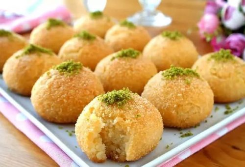İrmikli Hira Tatlısı Tarifi