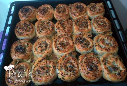 Ispanaklı Gül Böreği Tarifi