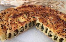 Ispanaklı Peynirli Tepsi Poğaçası