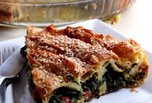 Ispanaklı ve Sucuklu Börek