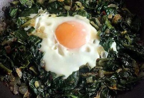 Ispanaklı Yumurta Tarifi