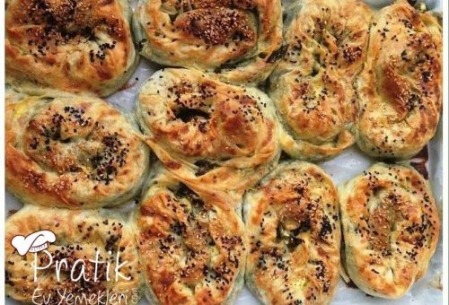 Karışık Otlu Börek