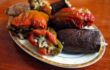 Kuru Patlıcan ve Biber Dolması