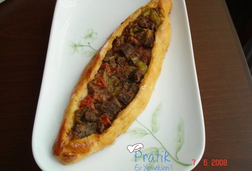 Kuşbaşılı Pide
