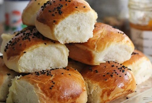 Yumuşacık Pamuk Poğaça Tarifi