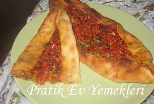Sucuklu Pide Tarifi