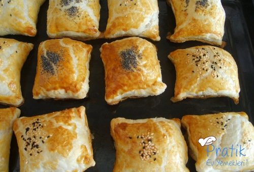 Tavuklu Milföy Böreği