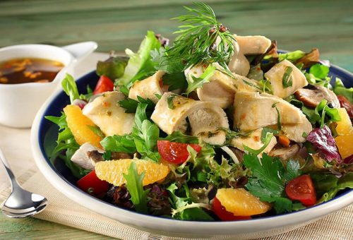 Tavuklu Yeşil Salata