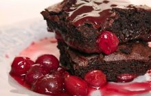 Vişneli Cevizli Brownie Tarifi