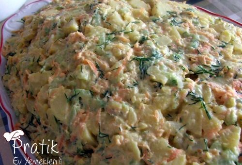 Yoğurtlu ve Havuçlu Patates Salatası
