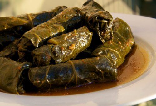 Zeytinyağlı Pazı Sarması Tarifi
